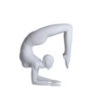 Αθλητική γυναικεία κούκλα σε στάση yoga