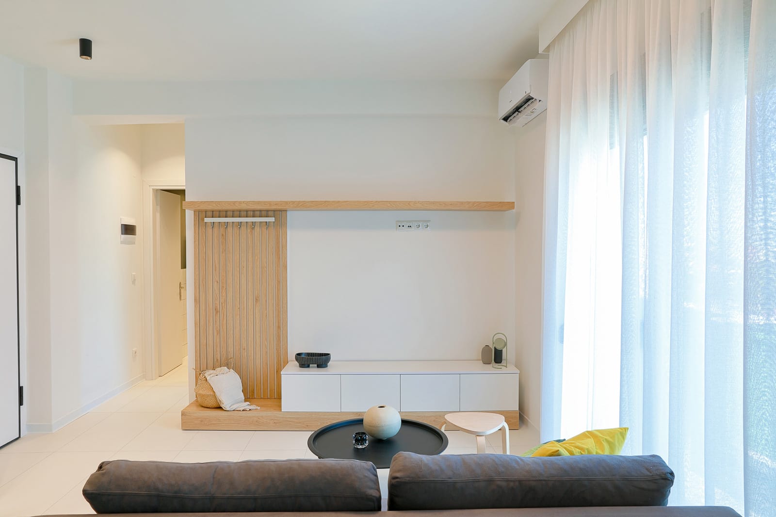 2025_Esties-Foititikes-VerticalEngineering24