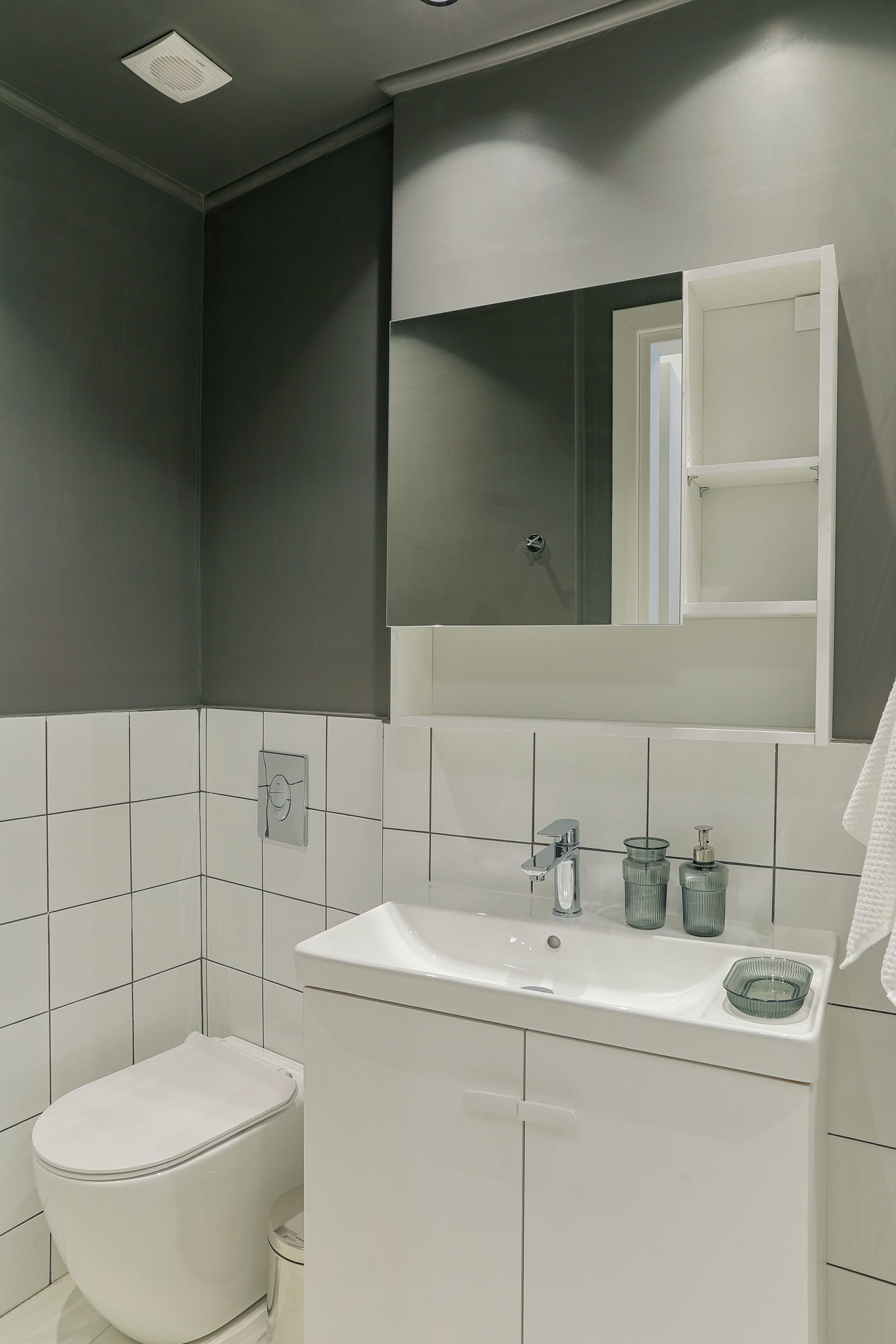 2025_Esties-Foititikes-VerticalEngineering77