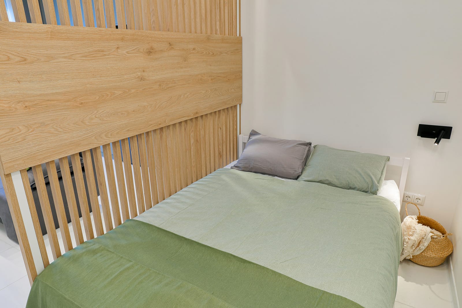 2025_Esties-Foititikes-VerticalEngineering79