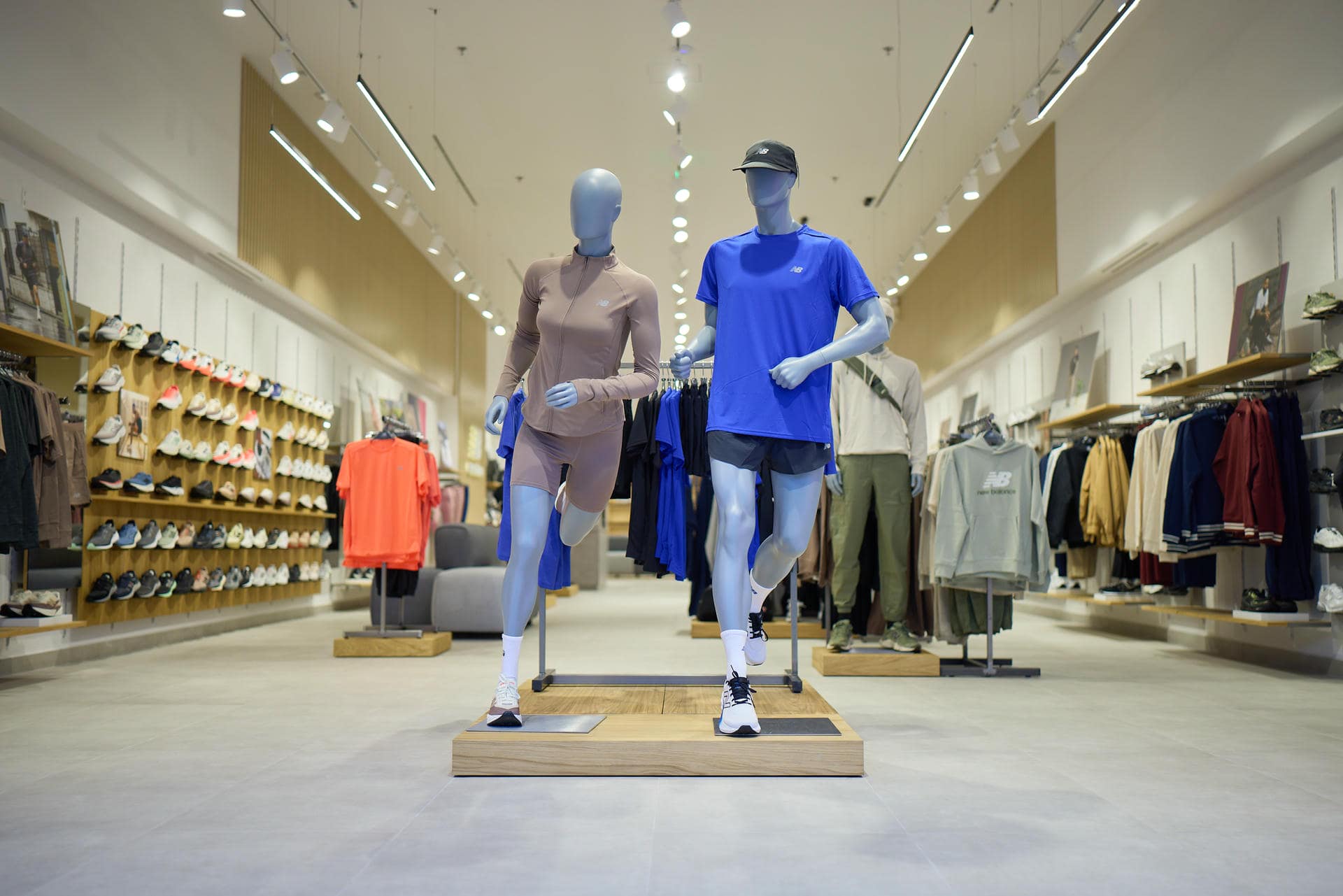 2025_NewBalance-RiverWest_04