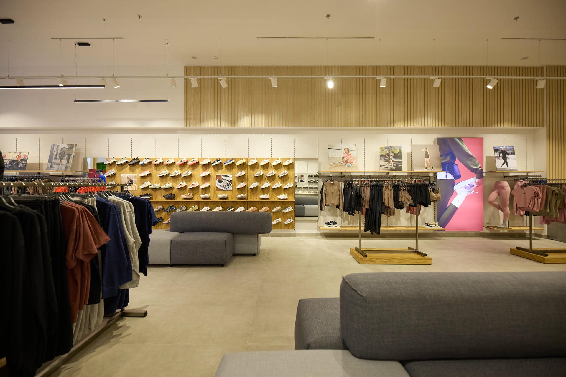 2025_NewBalance-RiverWest_23