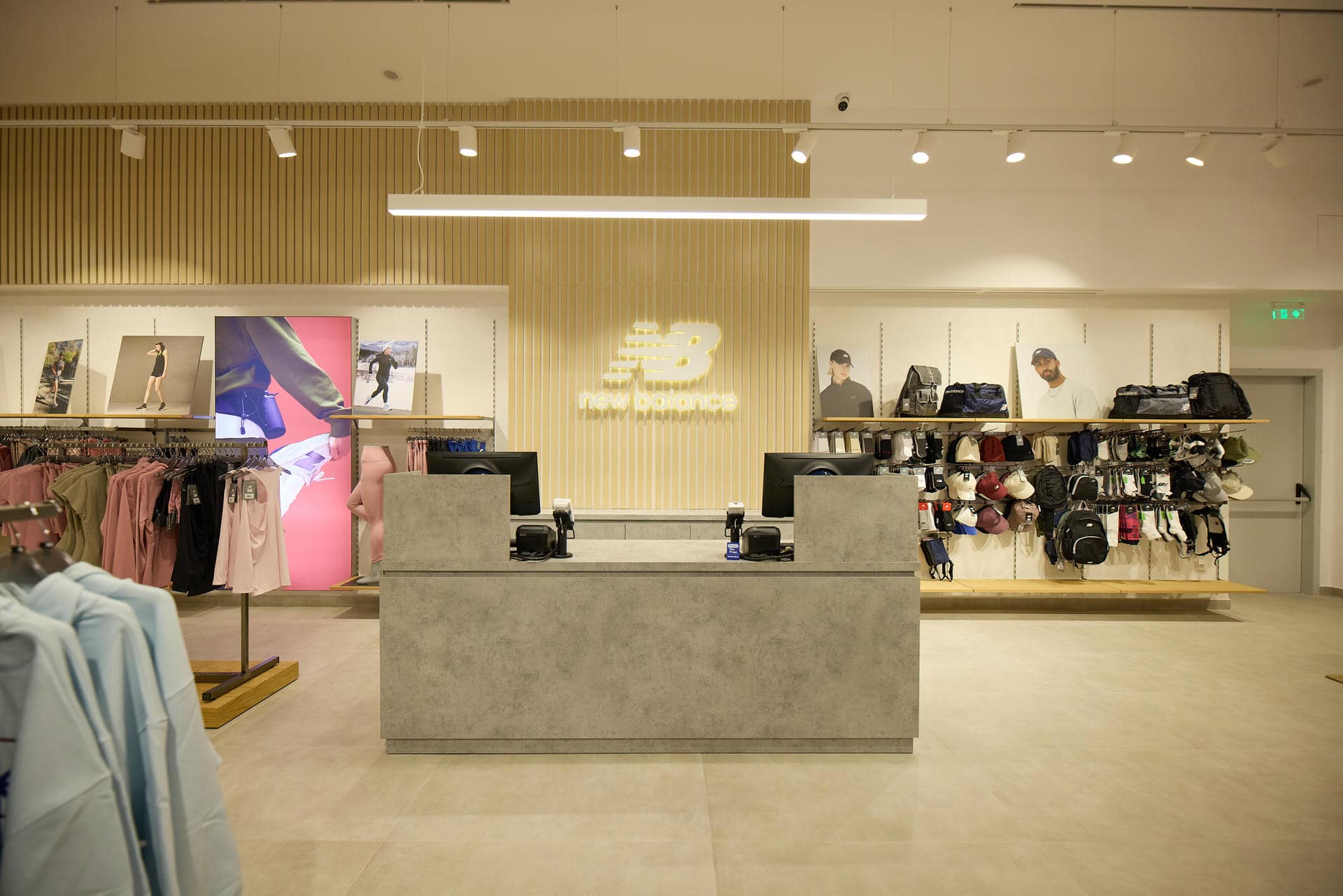 2025_NewBalance-RiverWest_31