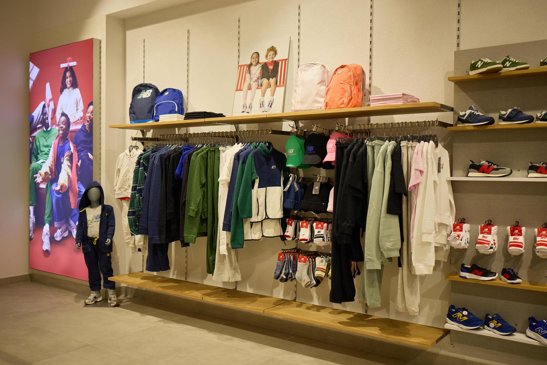 2025_NewBalance-RiverWest_39